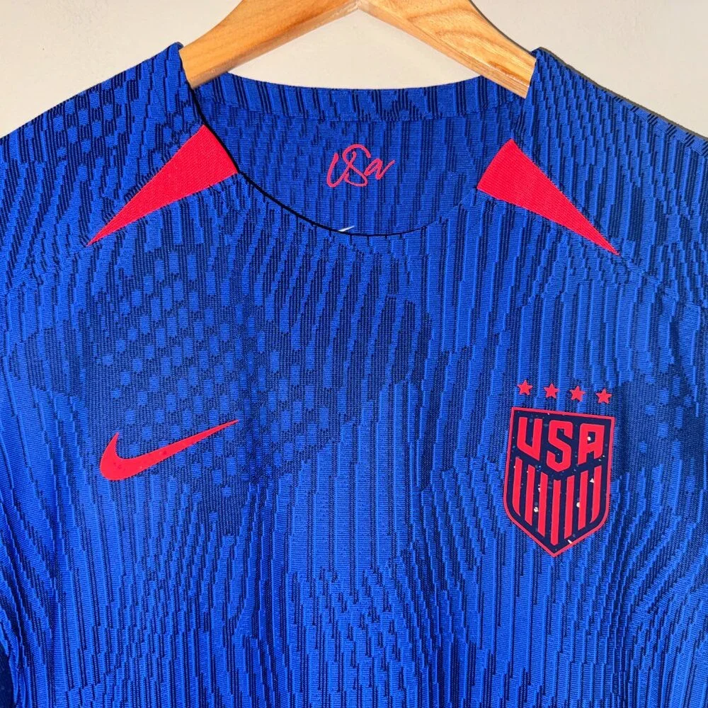 Nike USWNT United States Dri-FIT Soccer Match Jersey Women M DR3860-406 $170 NEW - Picture 3 of 13